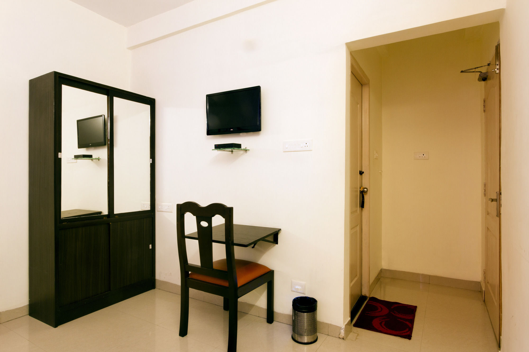 Fabhotel Evlewt Omr Siruseri Extérieur photo